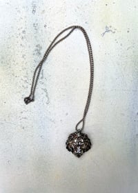 Image 4 of Vintage Sterling Silver Lion head Pendent & Chain 