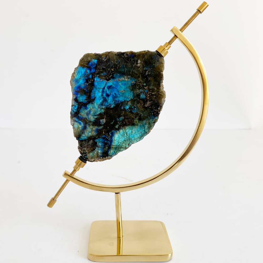 Image of Labradorite no.103 + Brass Arc Stand