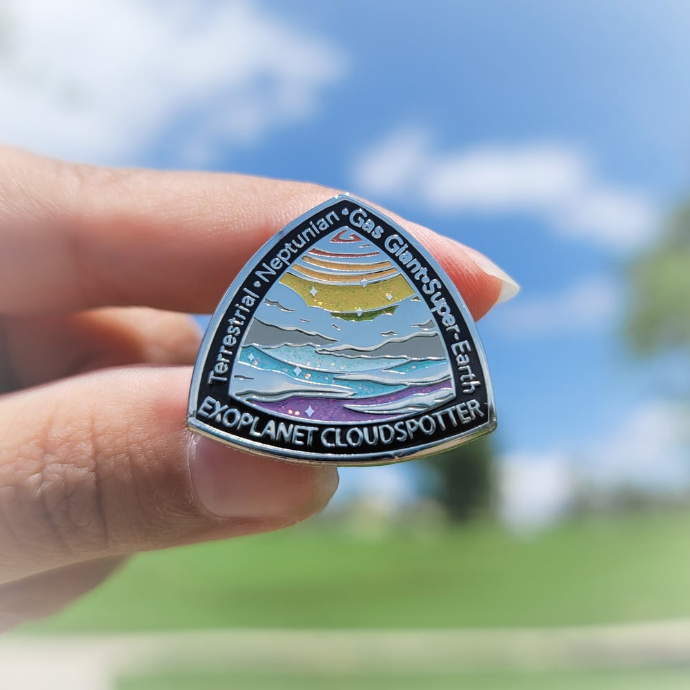Exoplanet Cloudspotter Pin