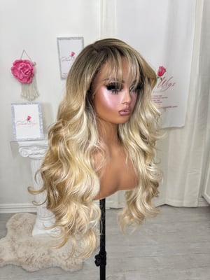 Image of Vivica (react to ship) 