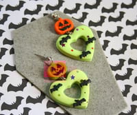 Image 2 of Halloween hearts