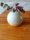 Bola florero "Espuma en arena". "Foam on sand" flower ball.
