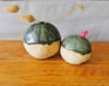 Set de dos floreros bola"Arena y mar". Two ball flower pots "Sand and sea" 