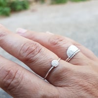 Image 2 of SHELL RING tiny disc