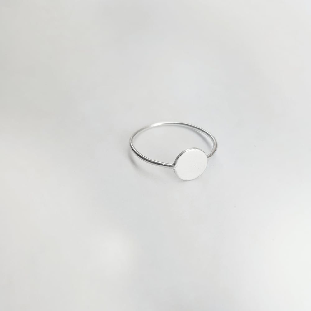 Image of one disc ring