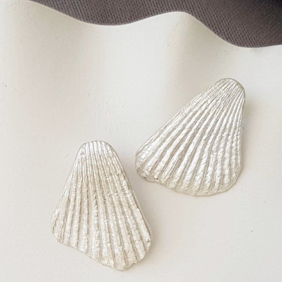 Image of SHELL part earrings