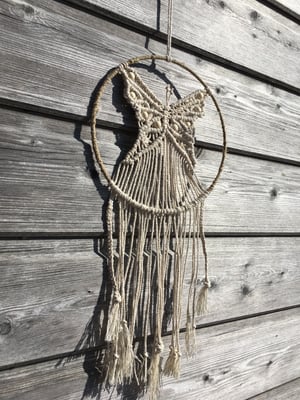 Image of Attrape-rêve en macramé et perles bois 