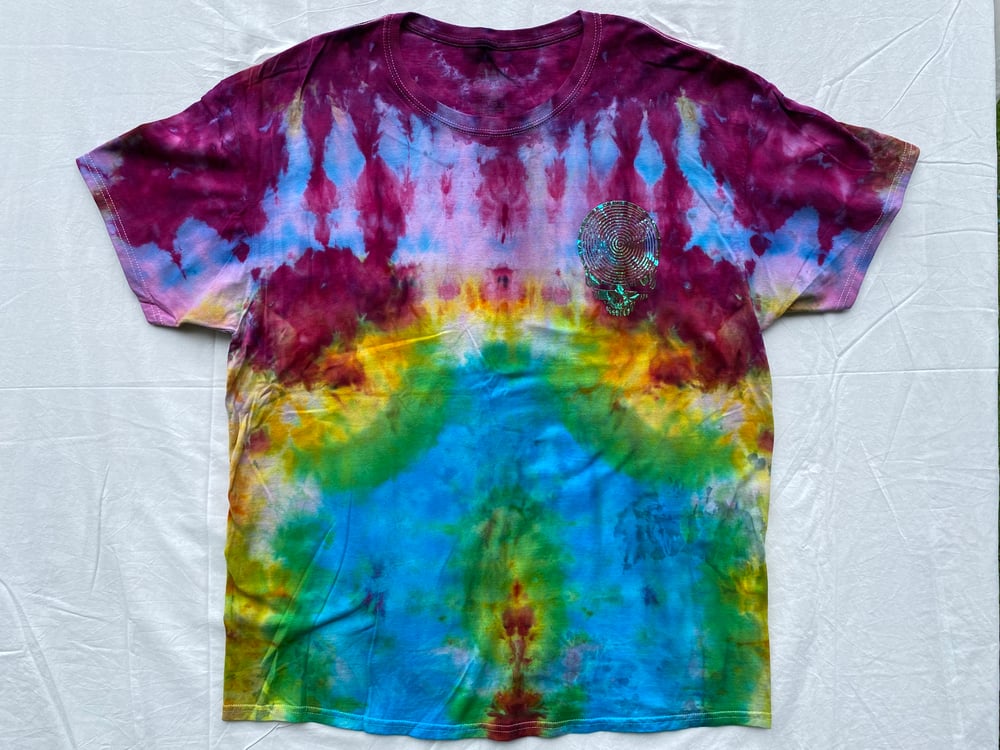 XL Tie Dye with Holographic Stealie