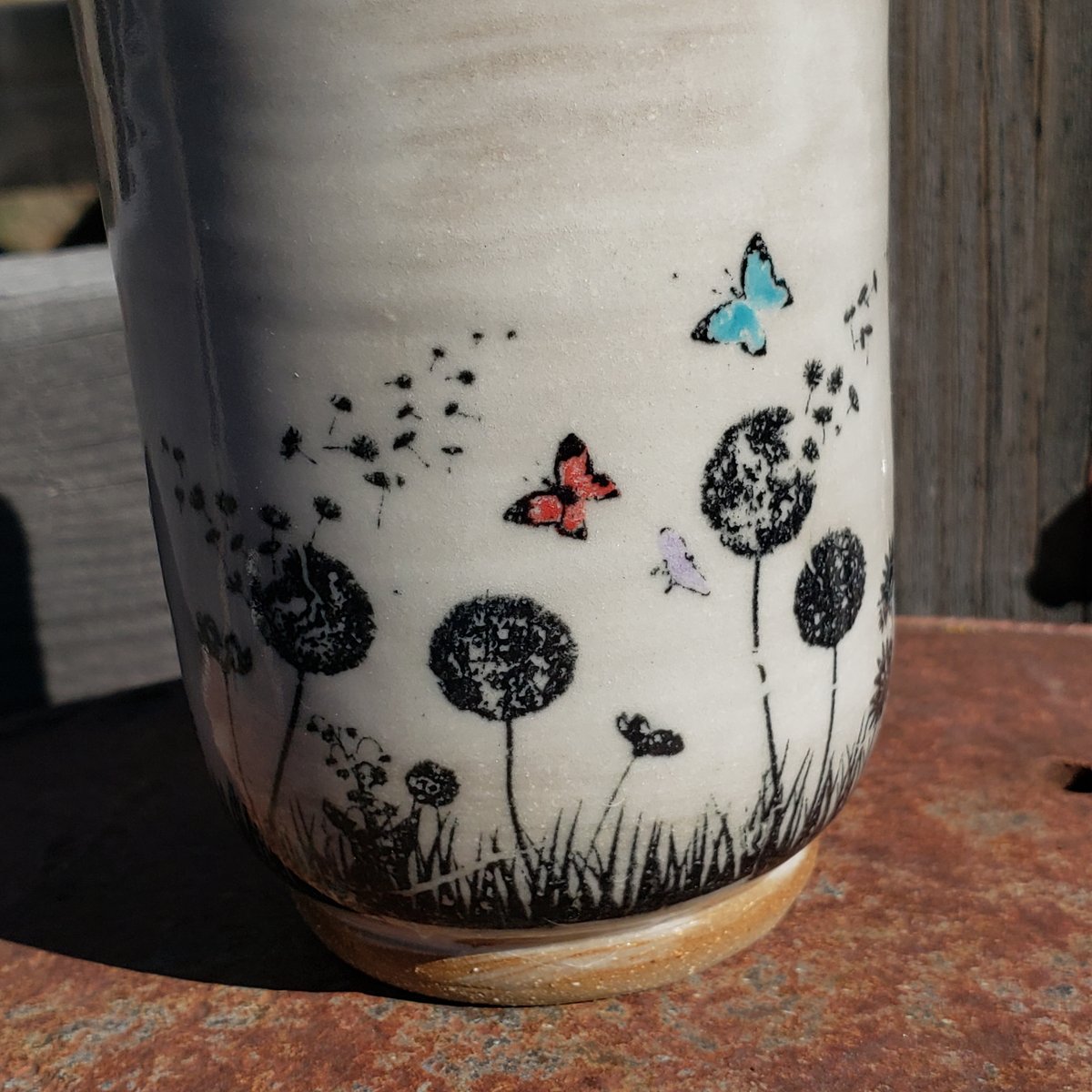 Image of Butterfly Friend Globe Mug Pre-order August 2022: Specify Color Choice