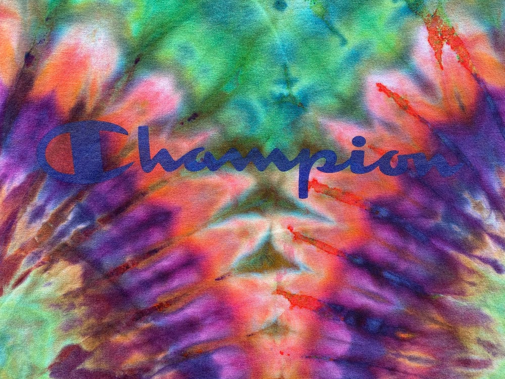 1XL Champion Tie Dye