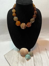 Image 1 of Agate Graduated Stones