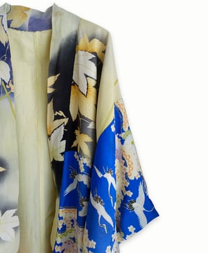 Image of Silke kimono - med traner og arhornblade