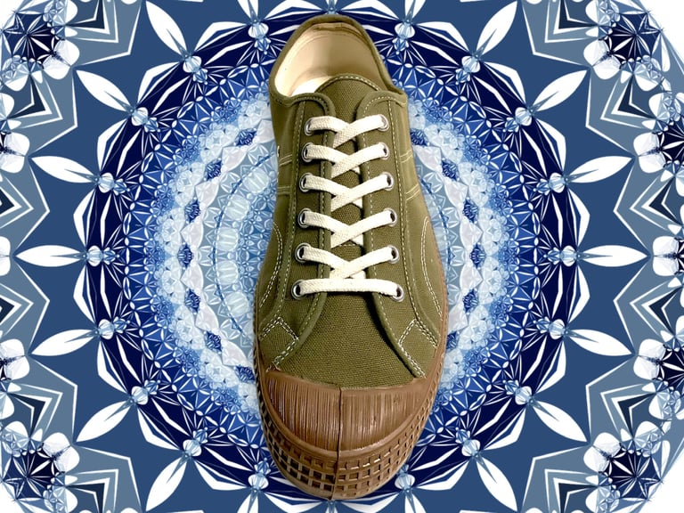 VEGANCRAFT vintage army green lo top sneaker shoes made in Slovakia