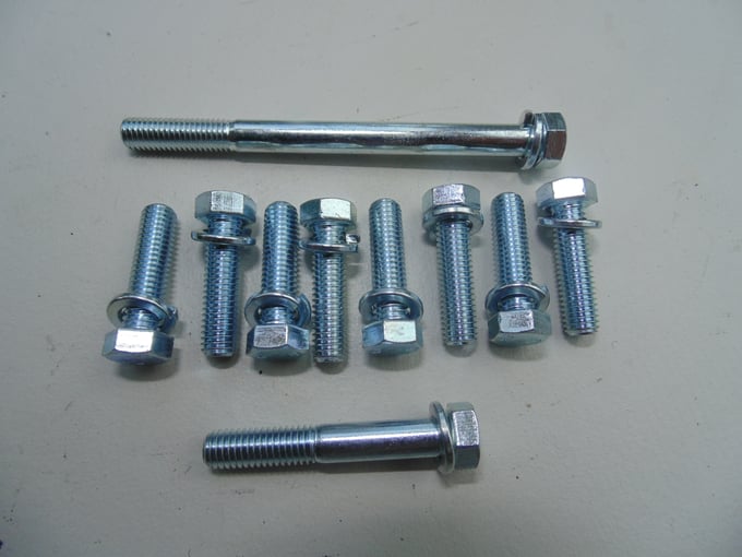 Image of Diff Housing Bolts 1.8L 94-05