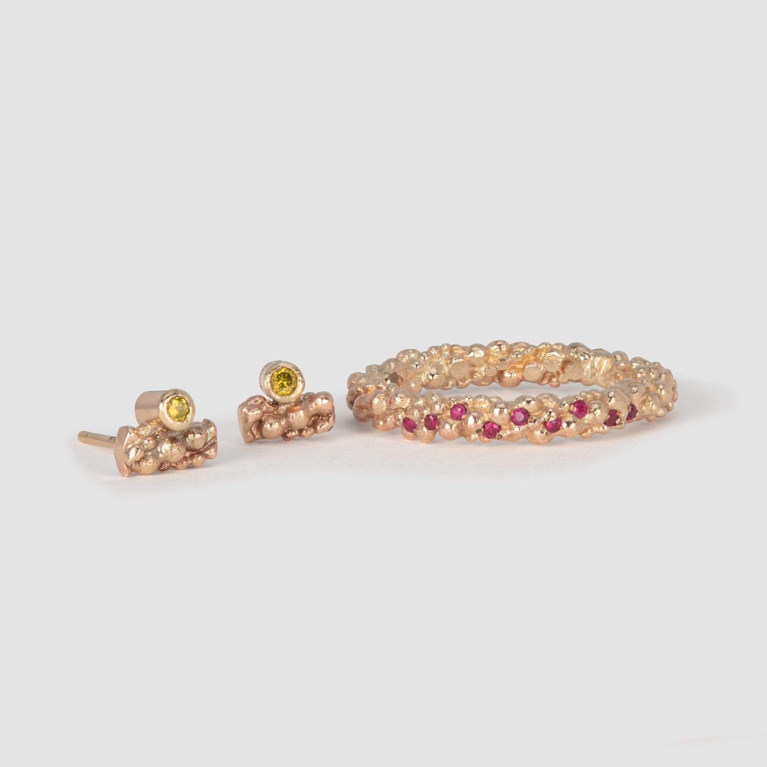 Image of 9ct Gold Stark Ring Scattered with Rubies