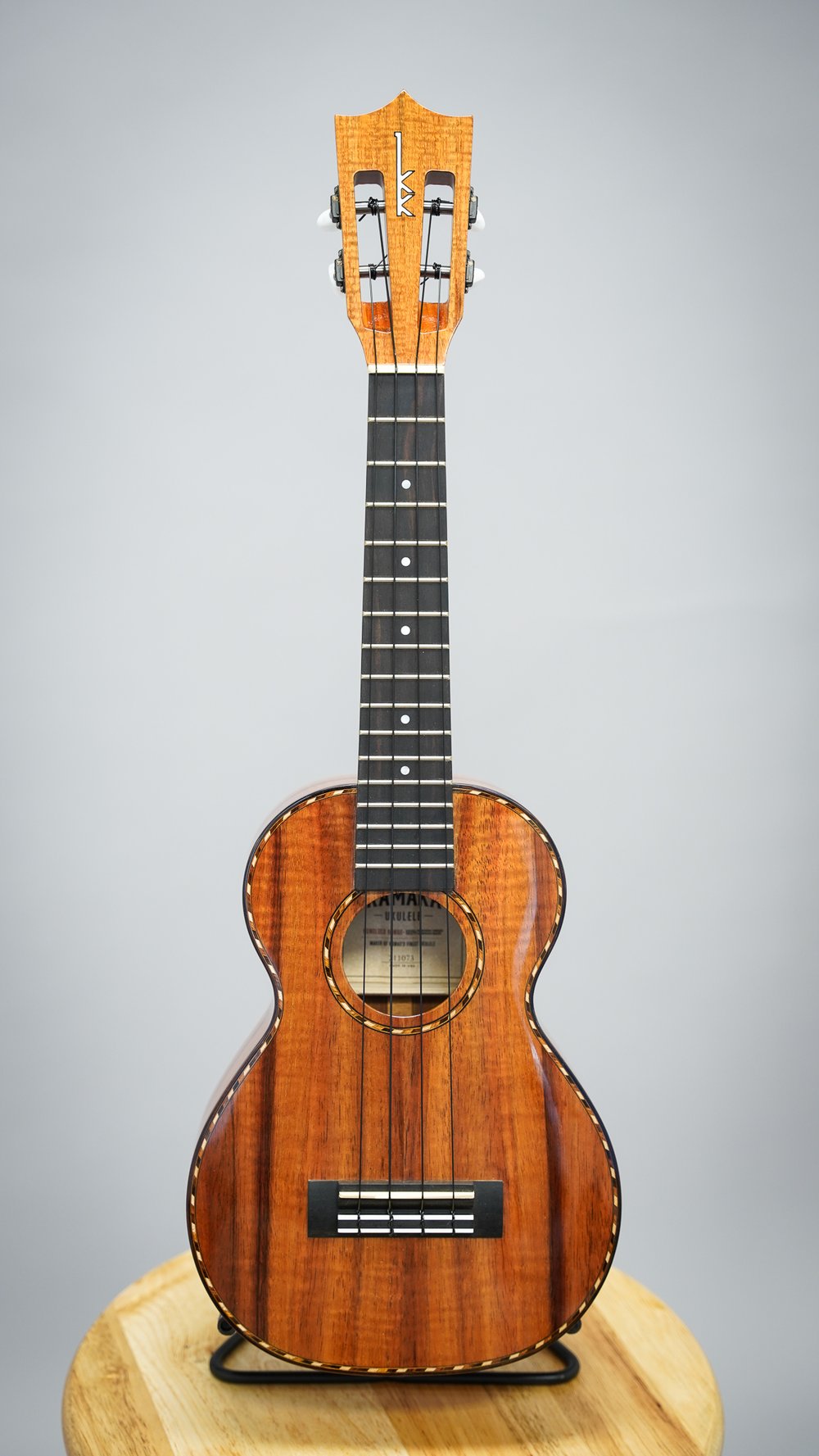 Image of Kamaka HF-2DI Slothead Deluxe Concert #211073