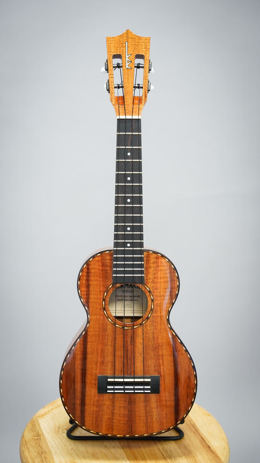 Image of Kamaka HF-2DI Slothead Deluxe Concert #211073