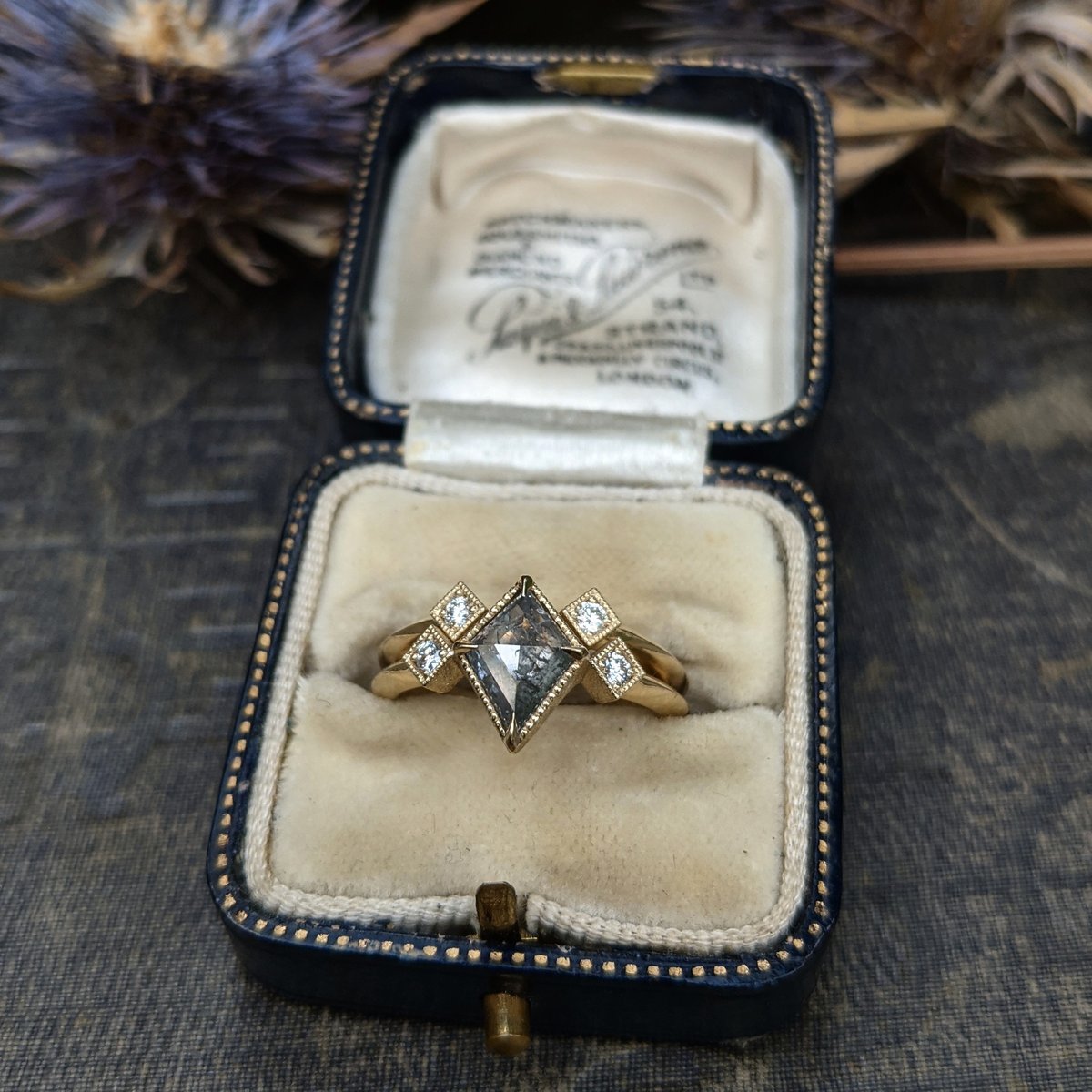 Image of Lizzy Ring Set