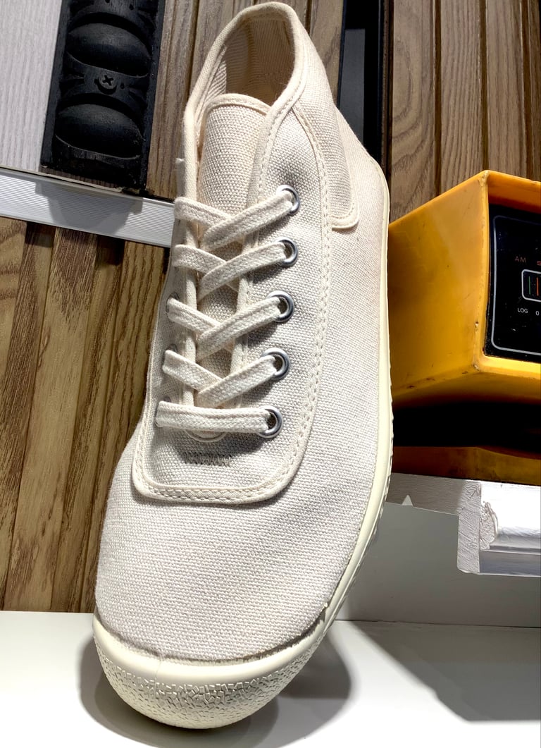 Inn-stant mid canvas natural sneaker shoes made in Slovakia Image 3