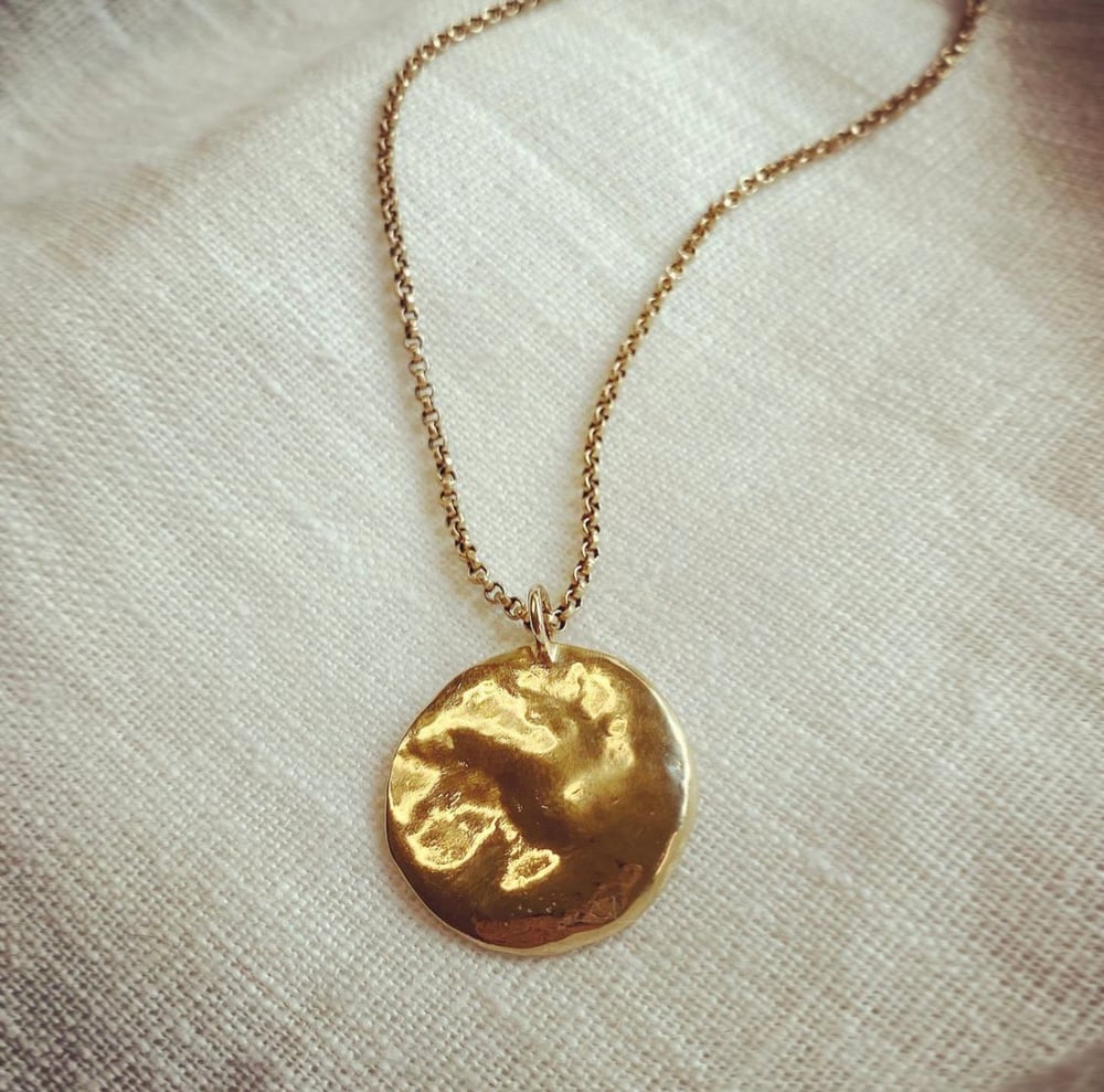 Image of Gold necklace
