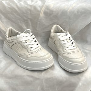 Image of Authentic Gucci sneakers size 8 