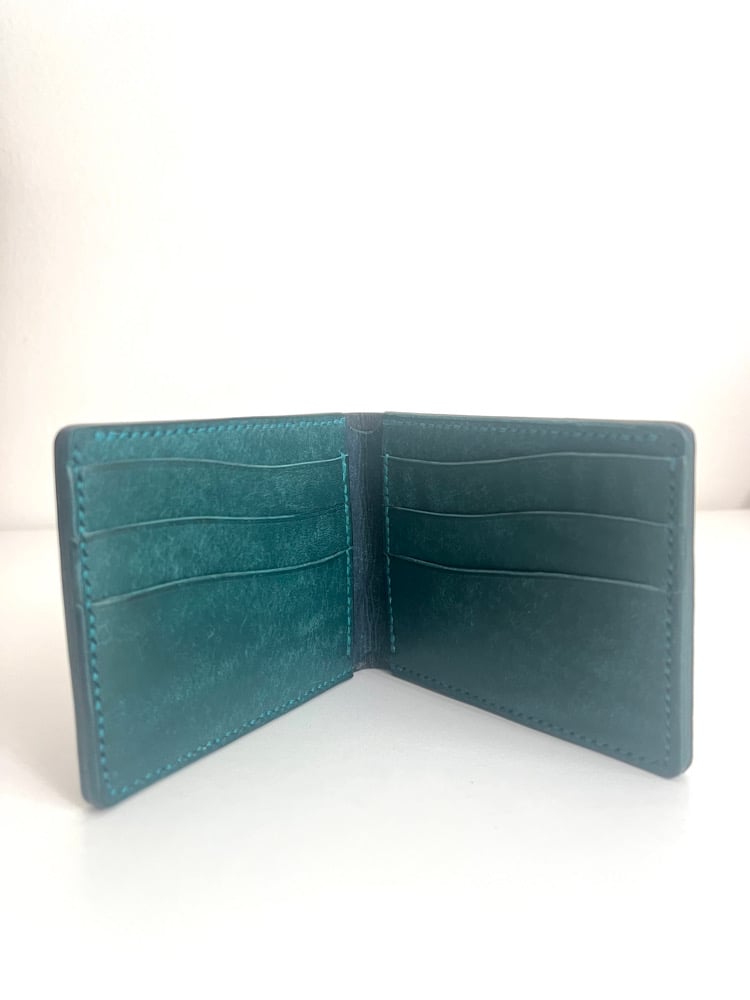 Image of Navy/Ortensia Pueblo 9-Pocket Bifold