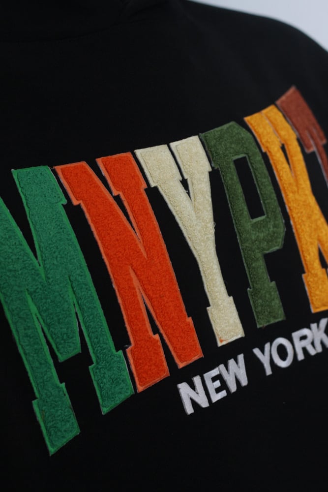 MNYPKT CHENILLE//BLACK HOODIE