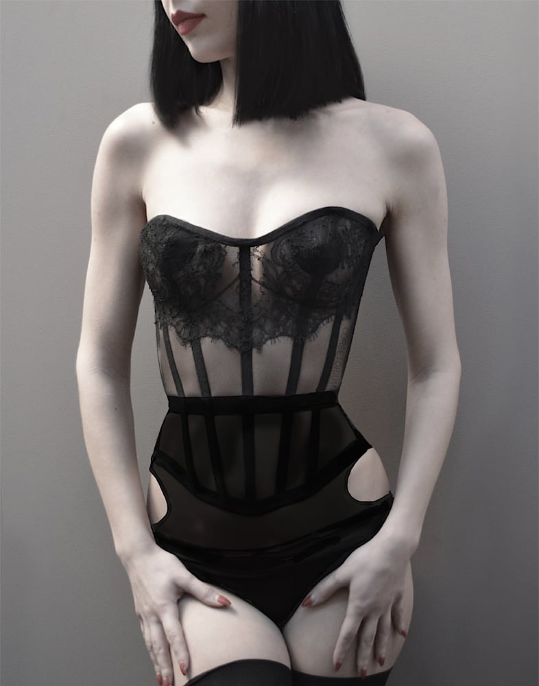 Image of PEEKABOO PANTIES -SILK JERSEY-