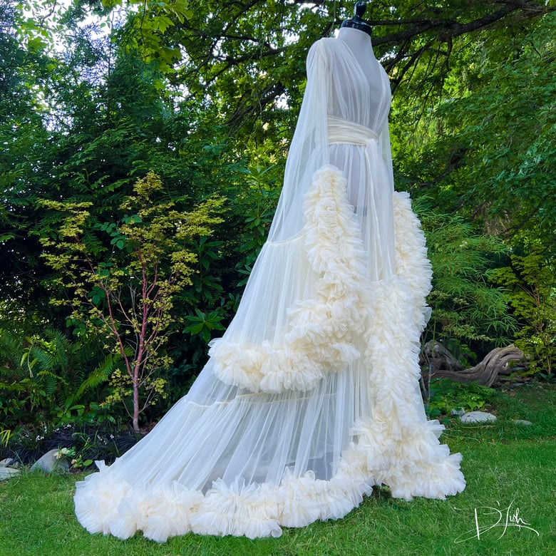 Image of Ivory Vegan "Cassandra" Dressing Gown 
