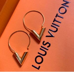 Image of (SOLD OUT 🚫) LV Brass Essential V Gold Hoop Earrings