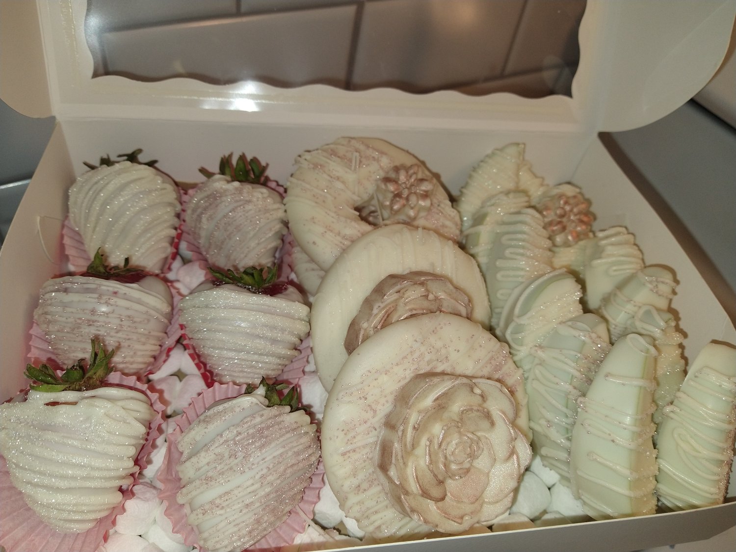 Image of Custom Dipped Fruit
