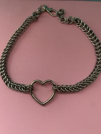 Image 2 of Heart ring collar