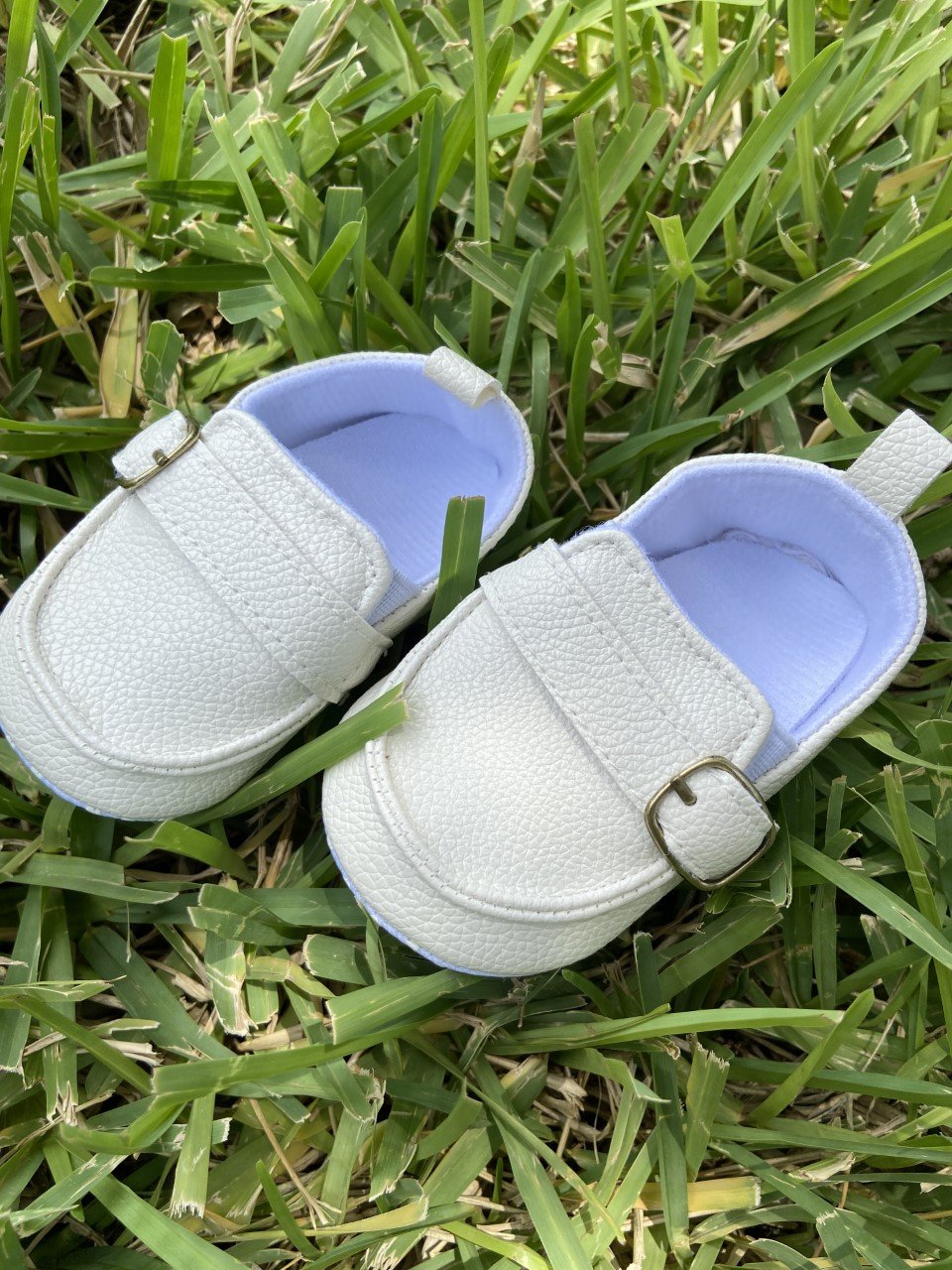 Image of White Leather Soft Shoes