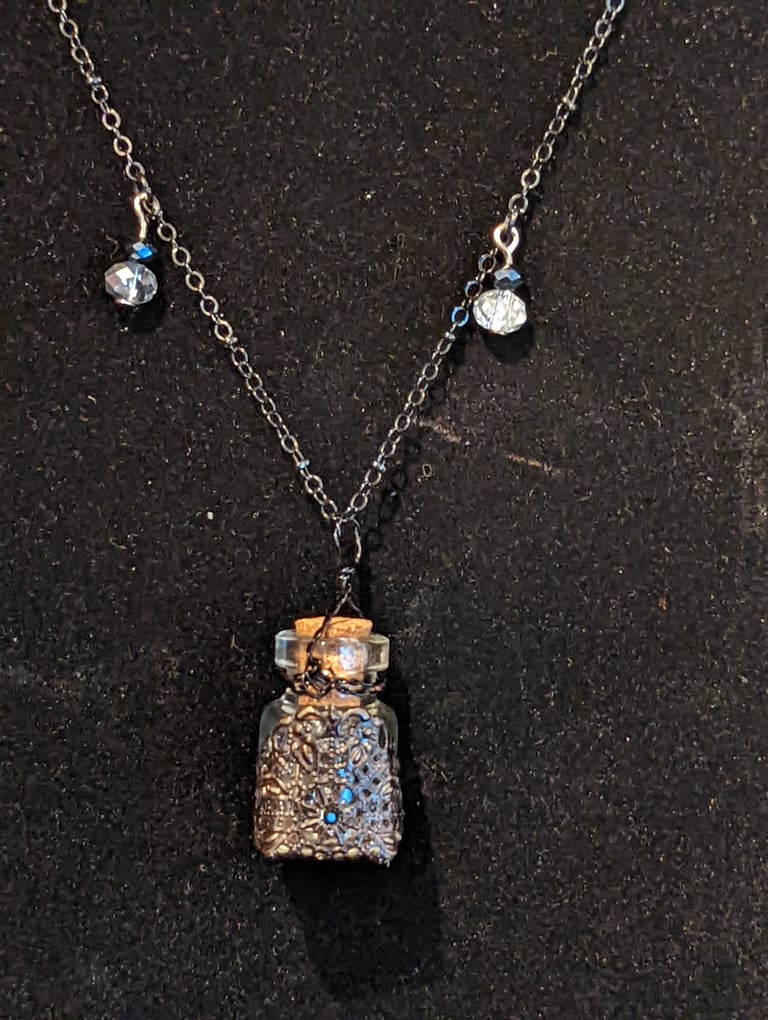 Potion Vial Image 4