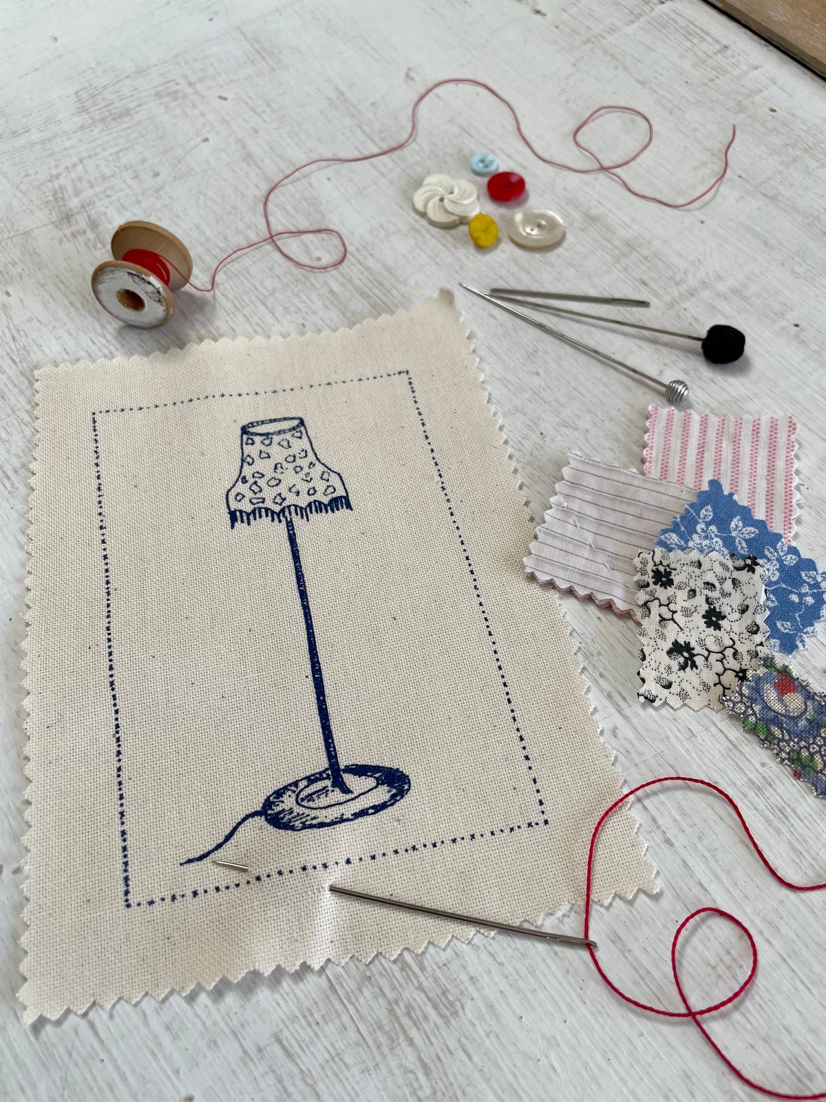 Image of Lamp Embroidery Template
