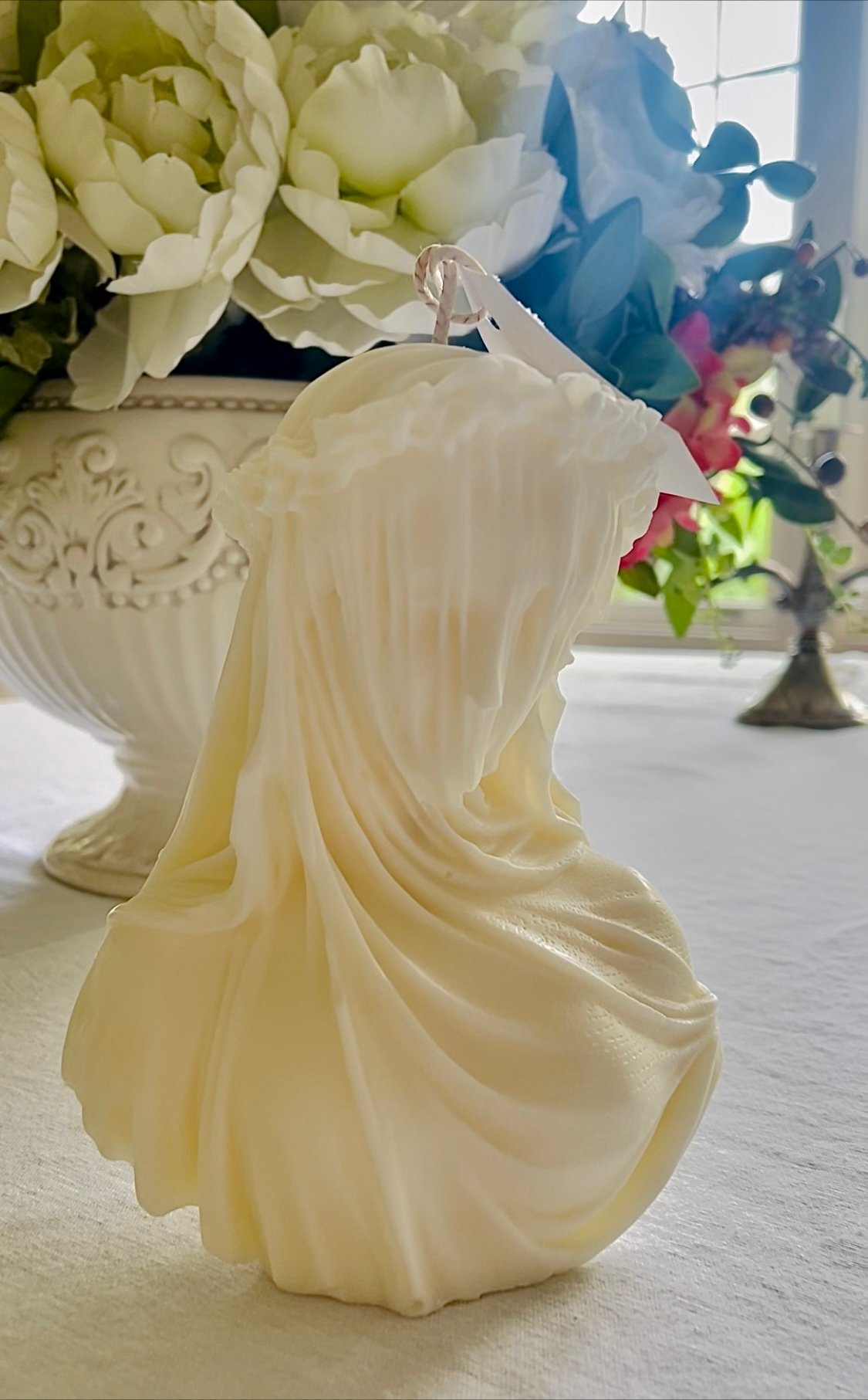 The Bride Sculptural Candle 