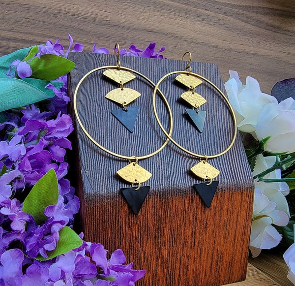 Image of Hammered Brass Hoops