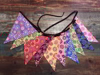 Image 1 of Retro Flowers-1