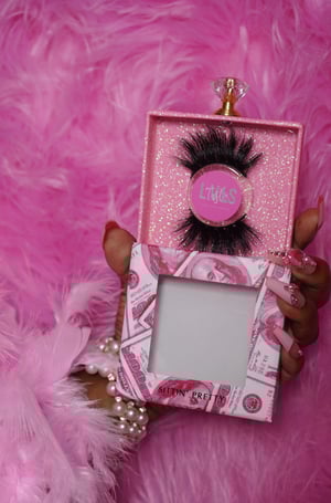 Image of Sittin Pretty 22mm Mink Lashes 