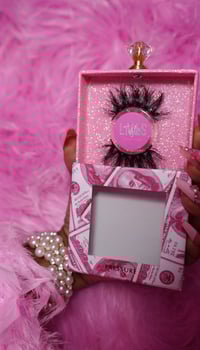 Image 2 of Pressure 22mm Mink Lashes 