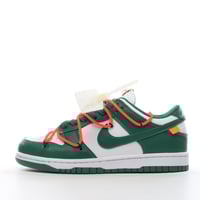 Dunk Low “Pine Green”
