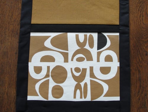 Image of 'Downtown' medium runner in tan