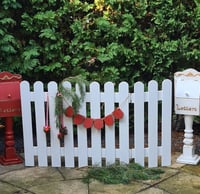 Image 2 of Wooden garland *red