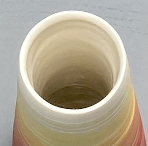 Image of RED AURORA STEM VASE