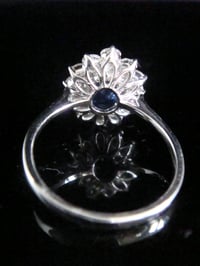 Image 3 of Modern 18ct white gold natural sapphire 2.63ct & diamond 0.98ct cluster ring