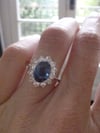 Modern 18ct white gold natural sapphire 2.63ct & diamond 0.98ct cluster ring