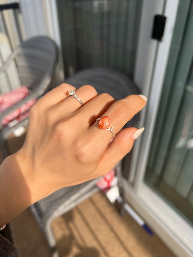 Image of Sterling silver sunstone ring 