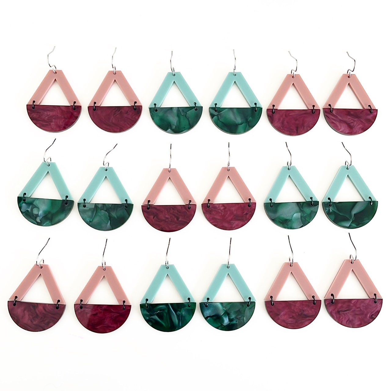 Image of Geometric Dangles
