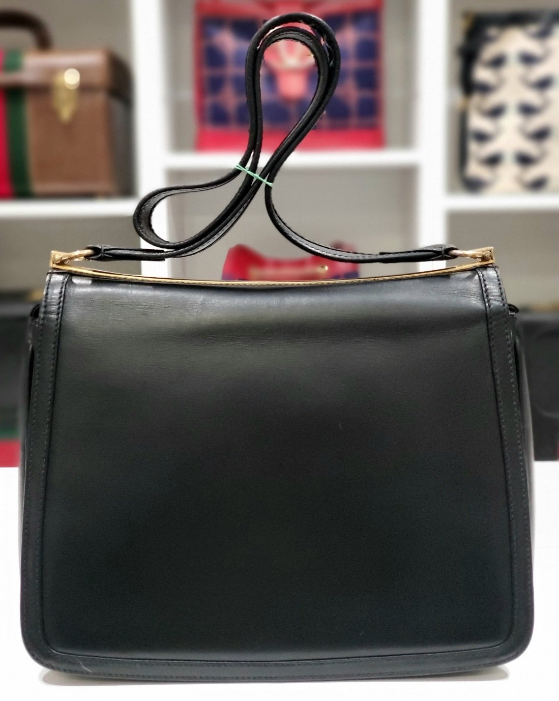 VINTAGE GUCCI FINDS — Vtg. Gucci Black Leather Shoulder Bag