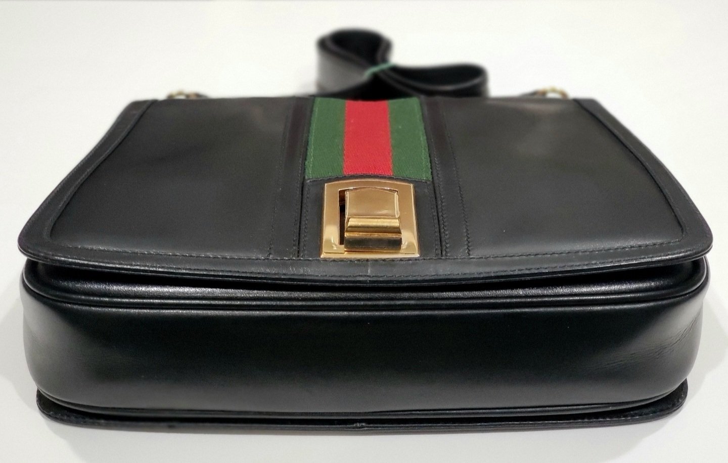 VINTAGE GUCCI FINDS — Vtg. Gucci Black Leather Shoulder Bag